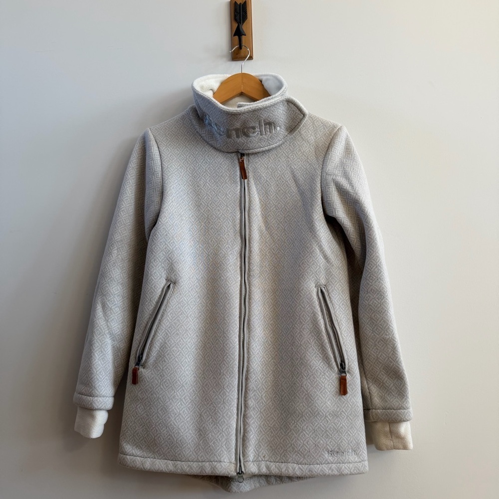 Bench Light Gray High-Collar Jacket โ Size Small
